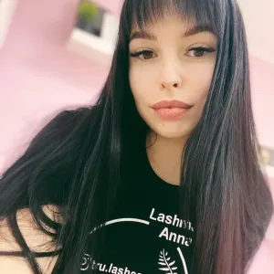 Аня